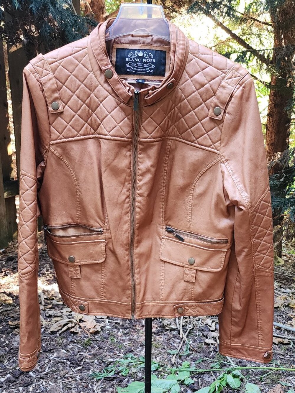 XL Blanc Noir Carmel Color Faux leather moto style jacket Women's XL